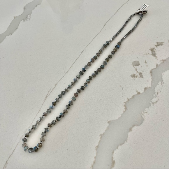 One of a kind labradorite faceted beaded necklace. - Picture 6 of 7